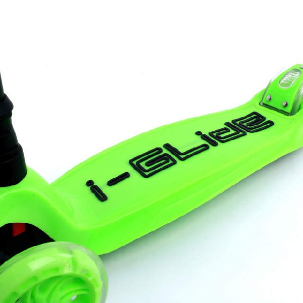 I-GLIDE | Complete Scooter | 3 Wheel Scooter | With Seat | Green