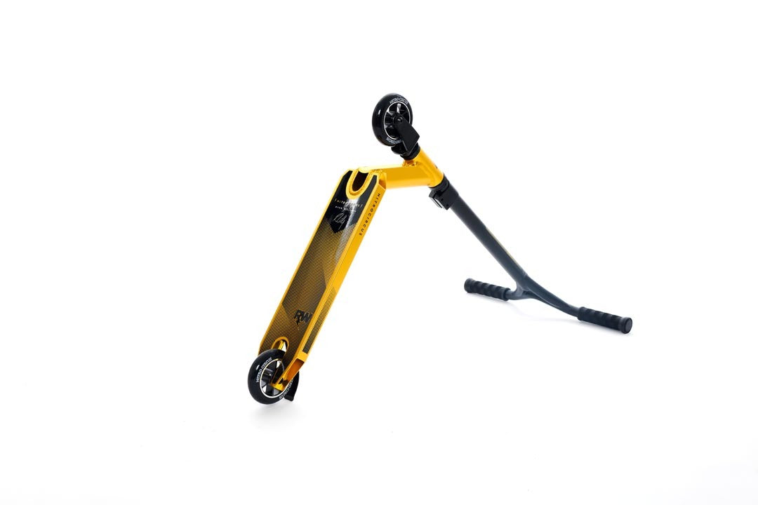 Nitro Circus RW JUNIOR REPLICA Scooter with alloy core - Ano Gold / Gloss Black / Satin Black