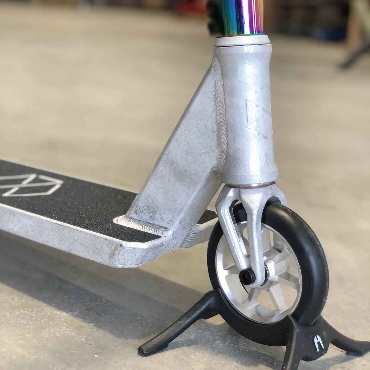 Native Stem Complete Scooter - Custom Scooter - Raw Neo